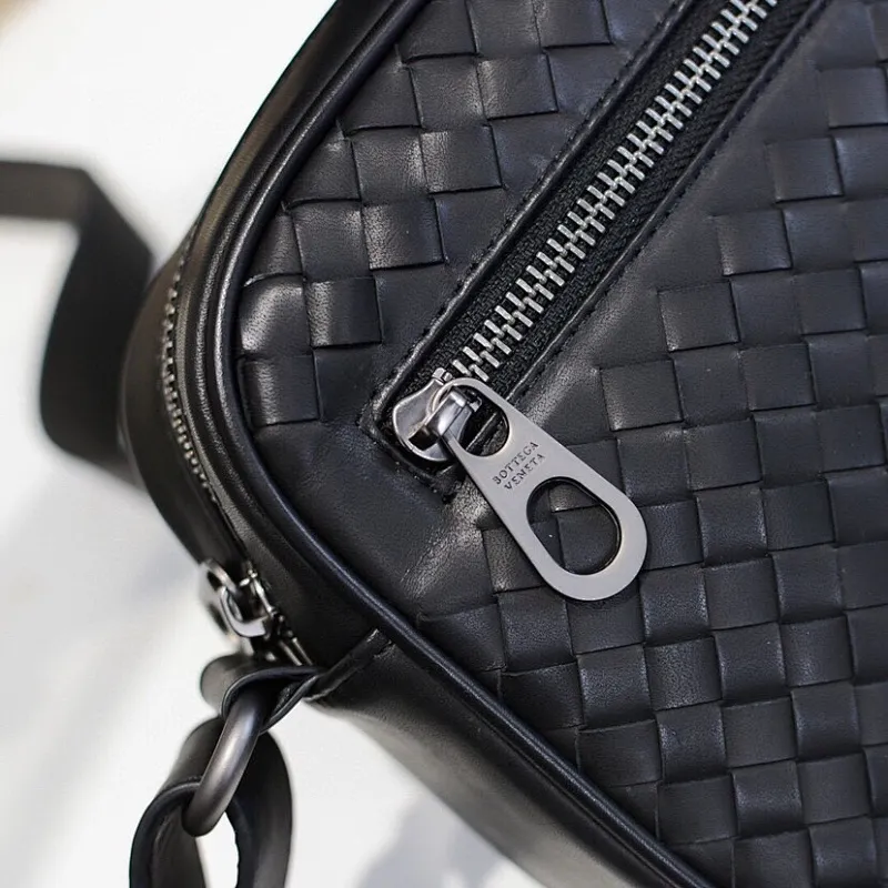 All categories 💚 Top version men’s bags 💚 BV 2024 new BV crossbody bag
